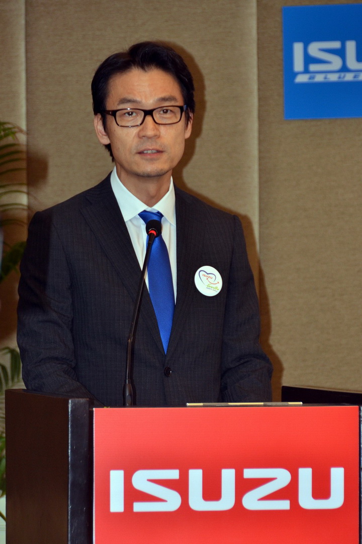 iamcar_isuzu cambodia6